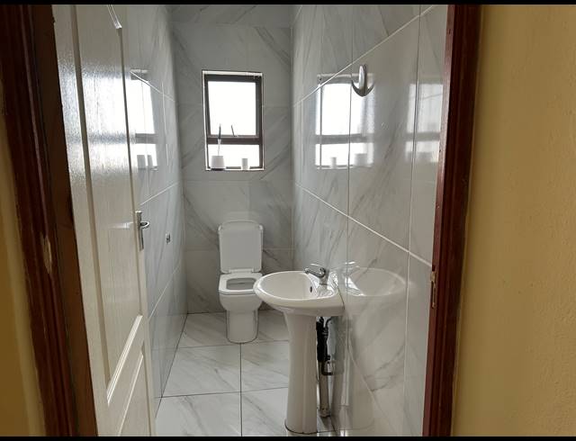 3 BEDROOM GATED ESTATE FOR SALE IN THE ORCHARDS